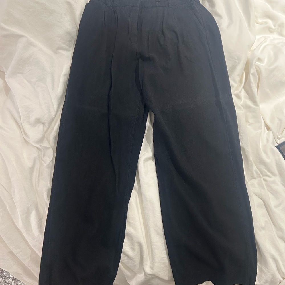Black Abercrombie linen pants